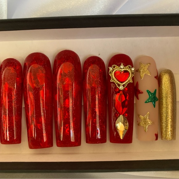 3XL Pop Star Red 3D Bling Nails - Picture 5 of 7